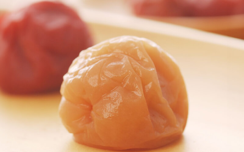 完熟紀州南高梅のふっくらとしたみずみずしい果肉